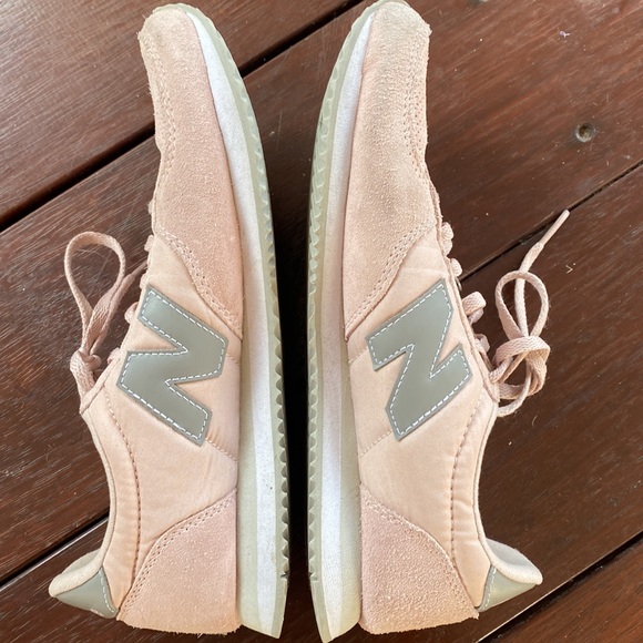New Balance Blush Pink Sneakers - Picture 5 of 9